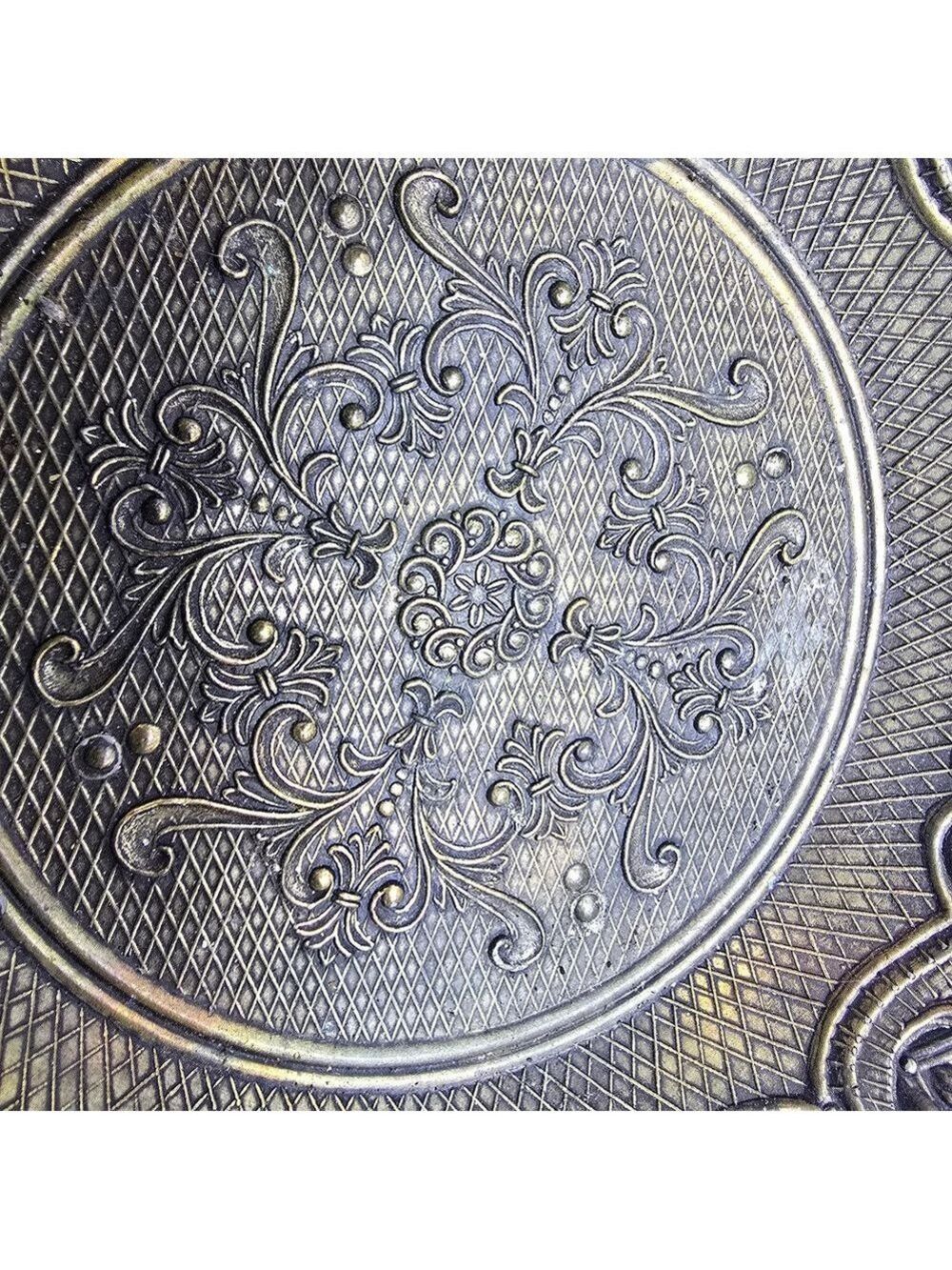 Elegant Brass Decorative Bowl - Picture 6 of 13